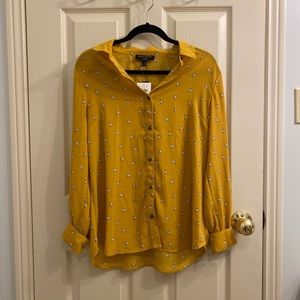 Banana Republic Factory button down swan shirt